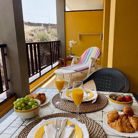 Govimar Terrace & Pool - Parking Apartament