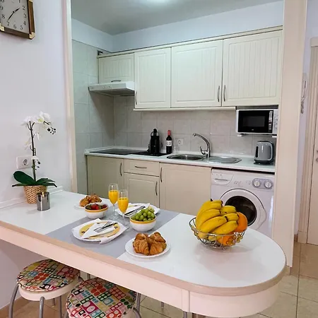 Govimar Terrace & Pool - Parking Apartament *