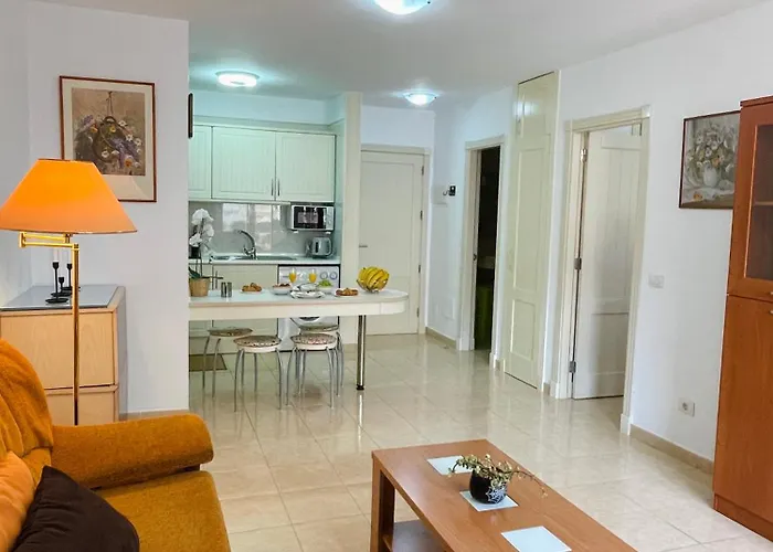 Govimar Terrace & Pool - Parking *