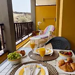 Govimar Terrace & Pool - Parking Apartman