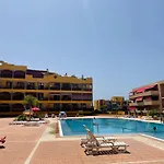 Govimar Terrace & Pool - Parking